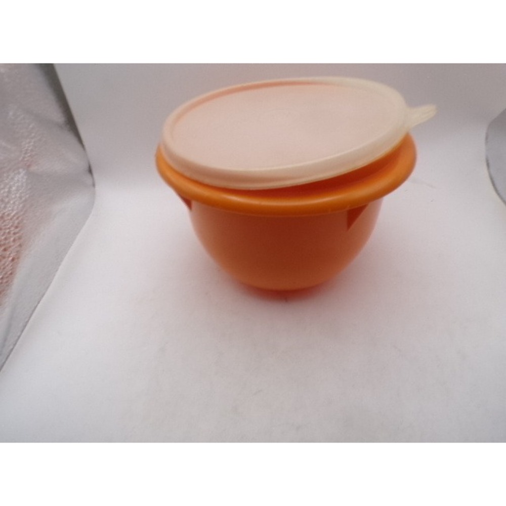 Vintage Tupperware Orange Mixing Bowl with Lid 270-4 Retro Kitchen Storage USA